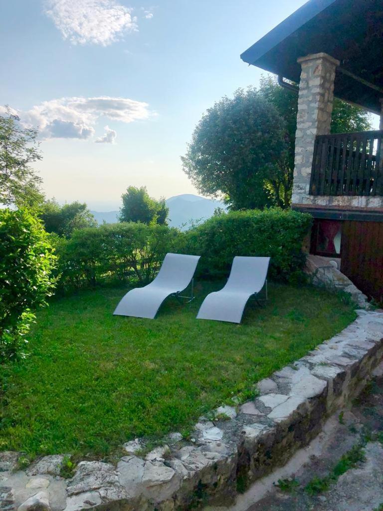 Appartement Casa Emy à Adrara San Rocco Extérieur photo